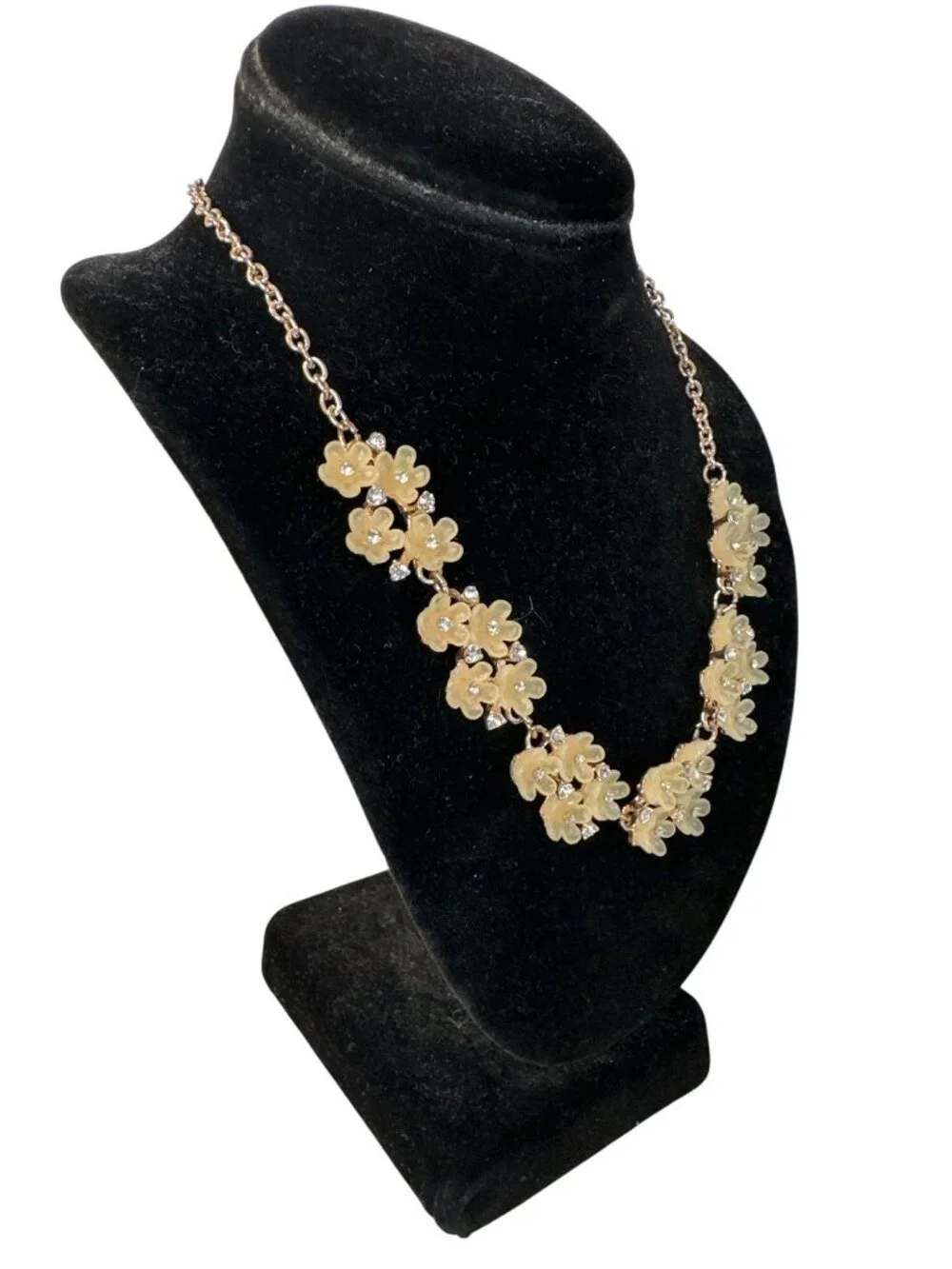 Cream Flower Rhinestone Necklace Gold-Tone Chain Bib Sparkly Dainty Cottage 18